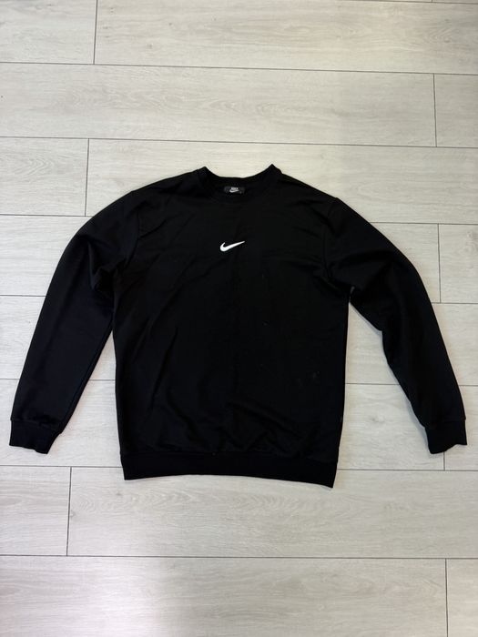 Черна блуза Nike