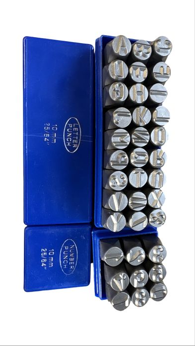 Set pansoane cifre si litere de 10mm