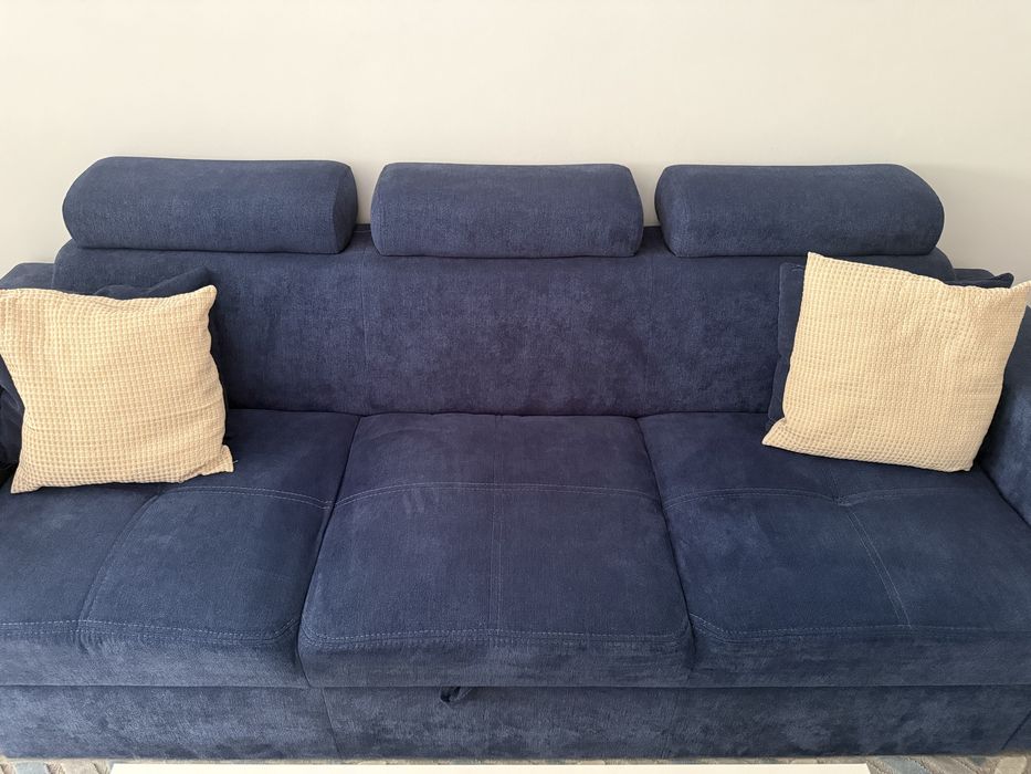 Canapea extensibila albastru inchis