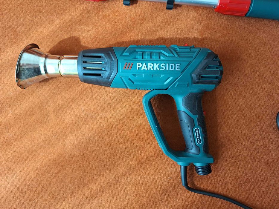 Pistol termic cu maner lung ParkSide si dispozitiv de indepartare a buruienilor model PLHLG 2000 C2
