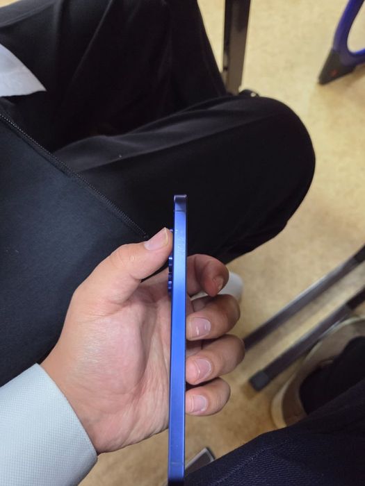 Samsung s25 dark blue