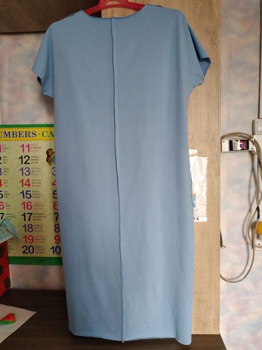 Продам новое платье