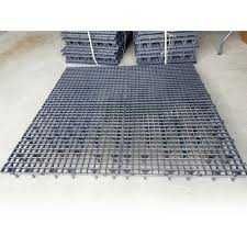 Gratar plastic pentru voliera 6-8-9cm