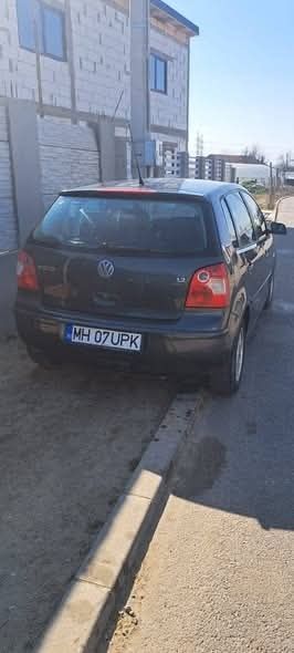 Vand polo 1.2 benzina