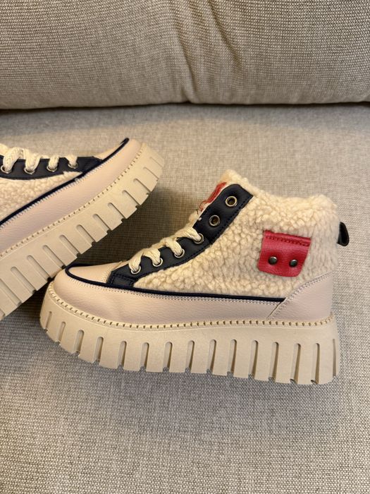 Încălțări Frappuccino Red Detail 37