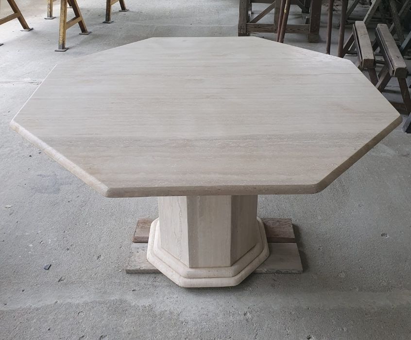 Masa travetin exterior gradina