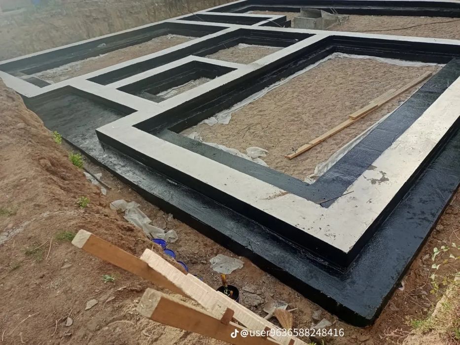 Фундамент . Крыша . Стяжка.