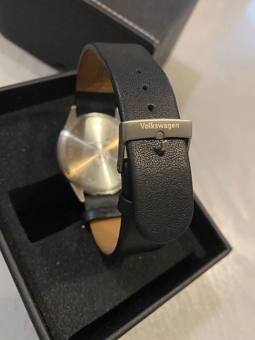 Часы Volkswagen оригинал