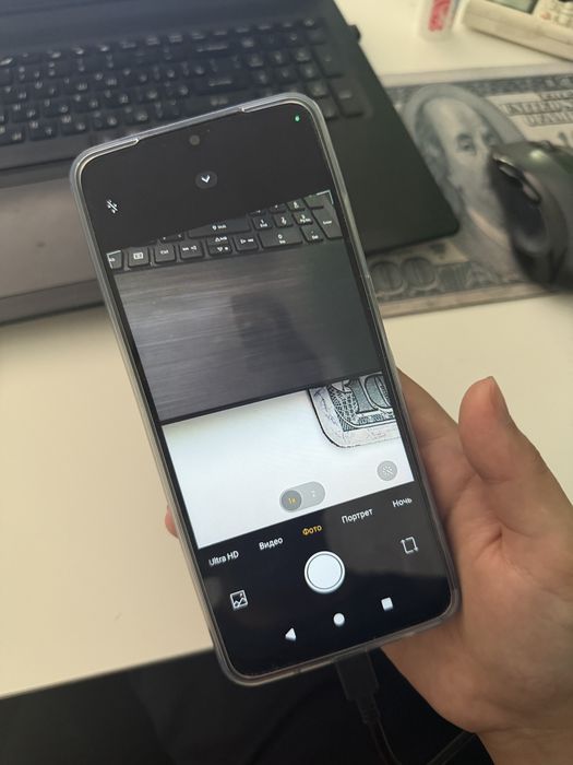 Продается телефон RedMi.