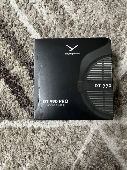 Beyerdynamic DT 990 Pro