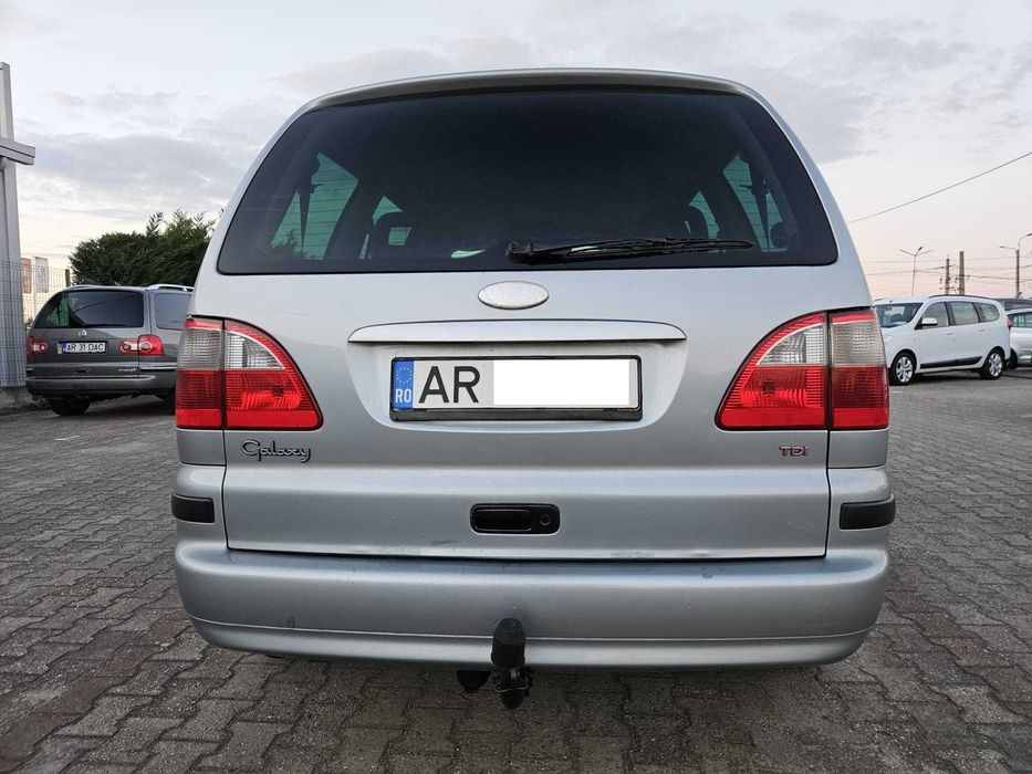 Ford Galaxy 1.9 TDI 116 CP – An 2004 – 7 Locuri – În stare foarte bună