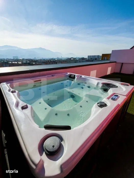 Penthouse Avantgarden 2 camere - Jacuzzi, Vedere Panoramica, Terasa