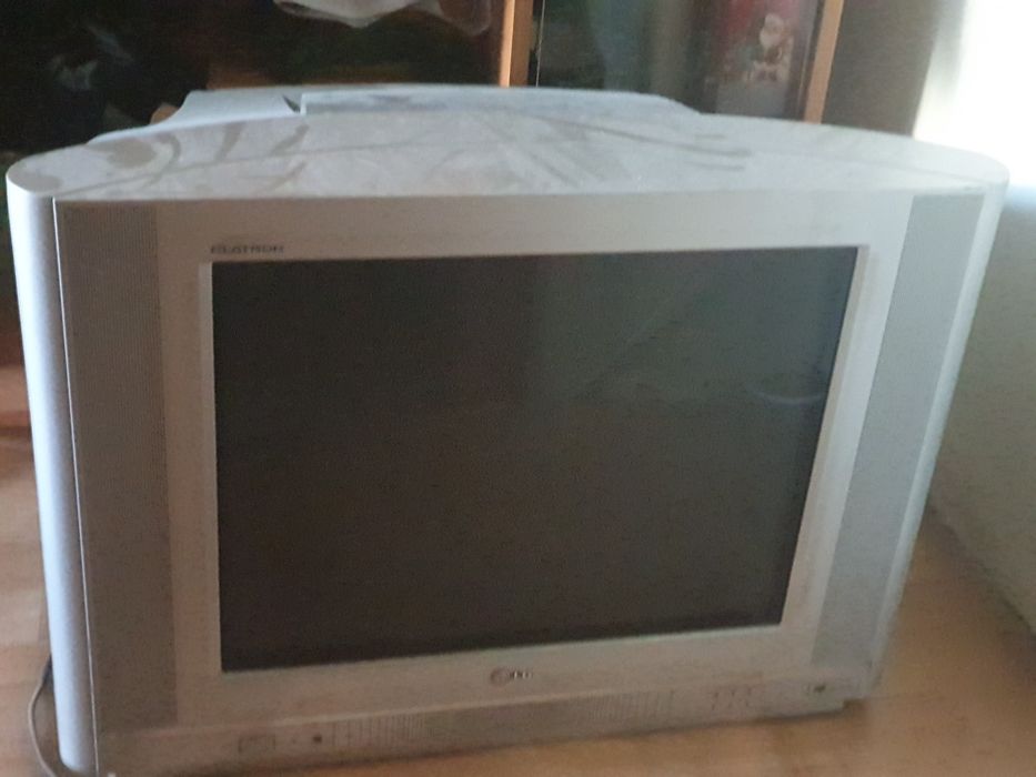 Продам тв бу, в хорошем  состоянии