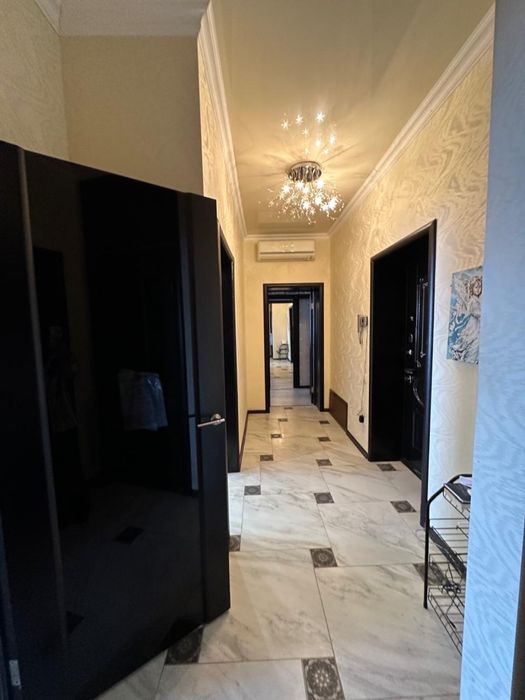 Продам 2х комн красные дома