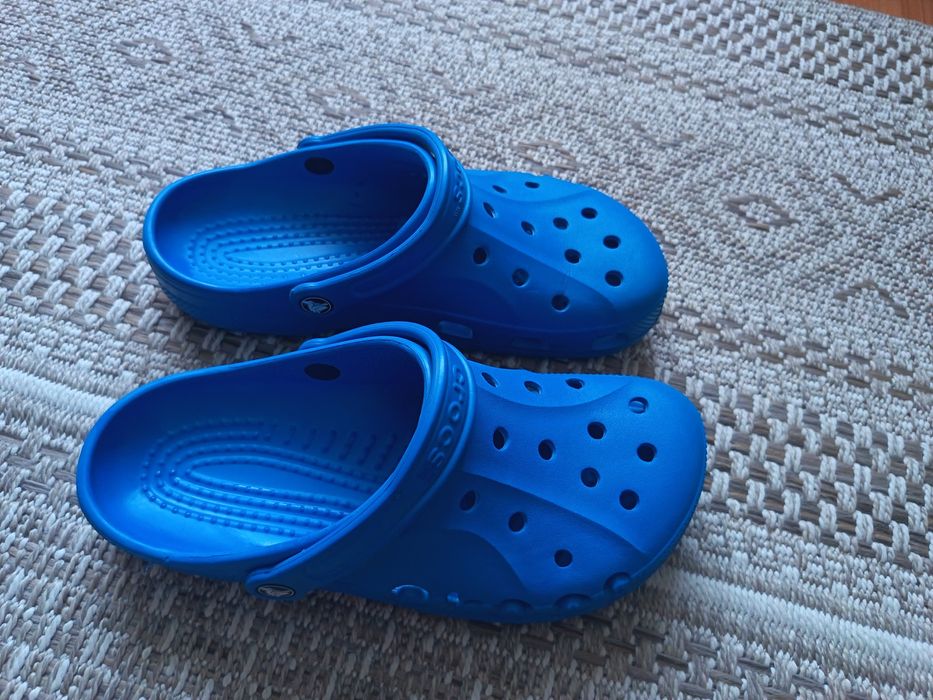 Papuci Crocs 42 perfecti