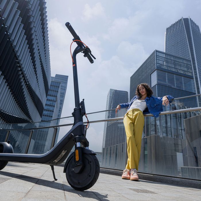 Trotinetă electrică Ninebot E2 Plus Ii - produs resigilat Decathlon