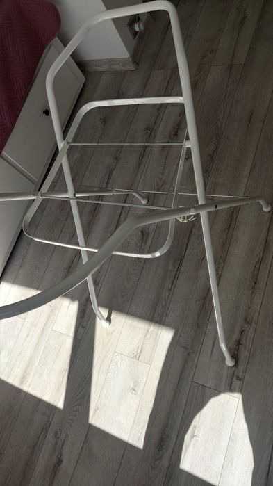 cadita cu suport metalic