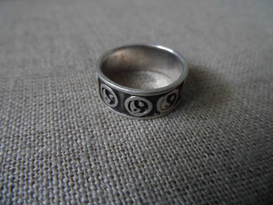 сребърен пръстен / халка