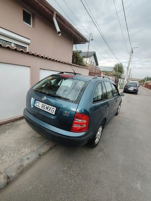 Vând Skoda fabia