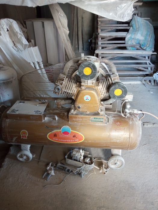 Компрессор 100 литров