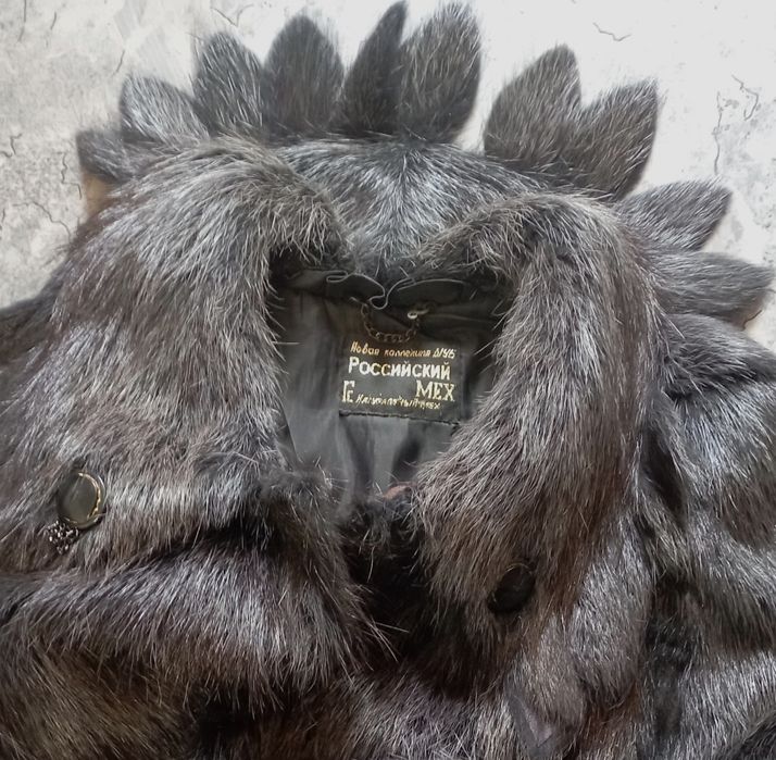 Шуба нутриевая, стильная