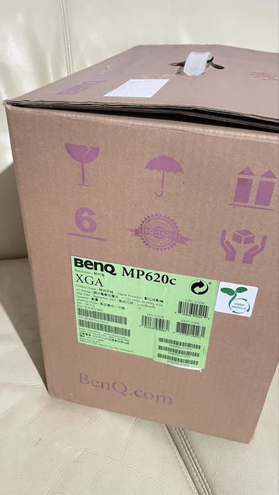 Videoproiector BenQ MP620c