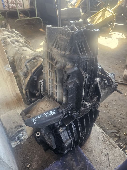 Cutie De Viteze Vw Passat B5, B5.5 1996-2005 1.8 Benzina 5 Plus 1 Manu