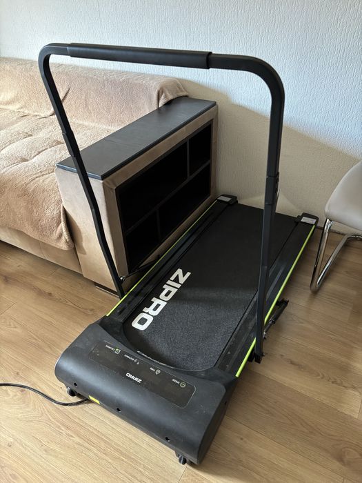 Бягаща пътека Zipro