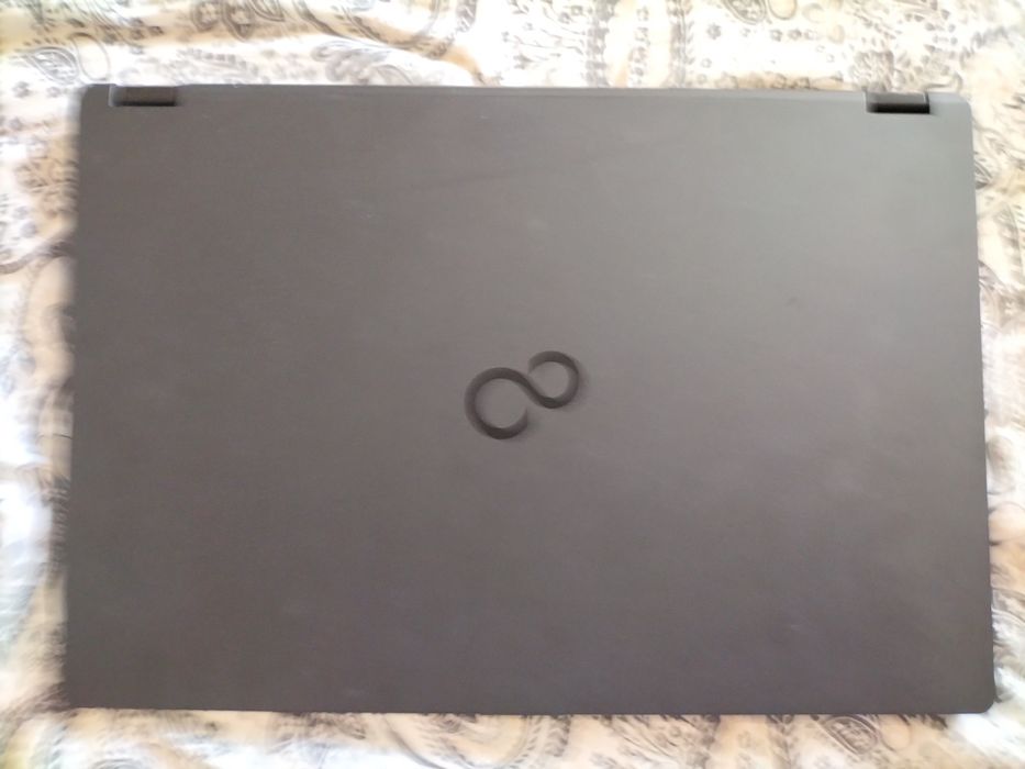 Fujitsu Lifebook i5