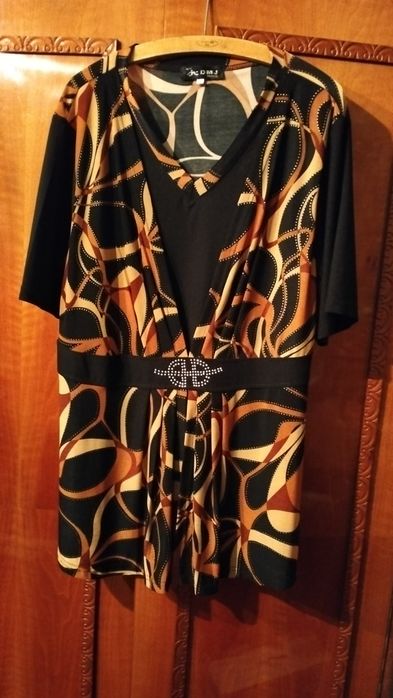 Top. ,bluza mărime.  46