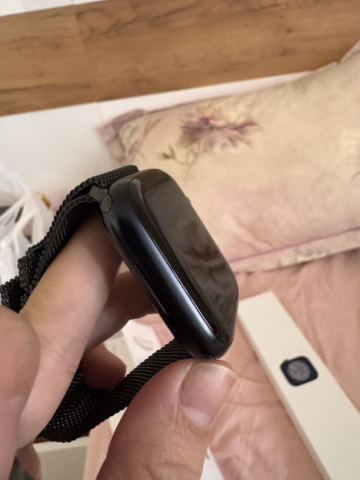 Apple watch 8 ,45 MM в отличном состоянии