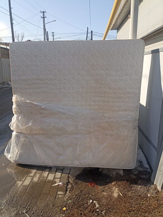 Отдам матрас бесплатно