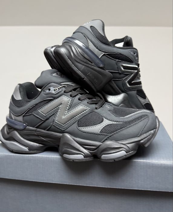 New Balance 9060 Black