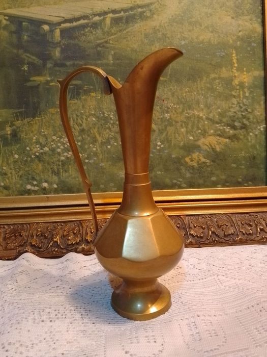 Чайник и вазы латунь для декора