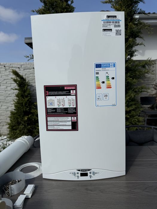 Centrala Aristor HS Premium 24