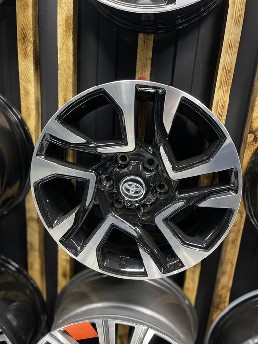 комплект Диск R18 6x139.7