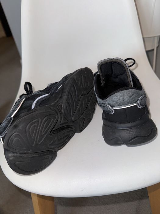 Adidasi Adidas Ozweggo marimea 28