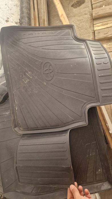 Оригинал полик камри 70