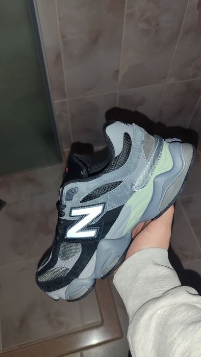 New Balance 9060 Darkshadow