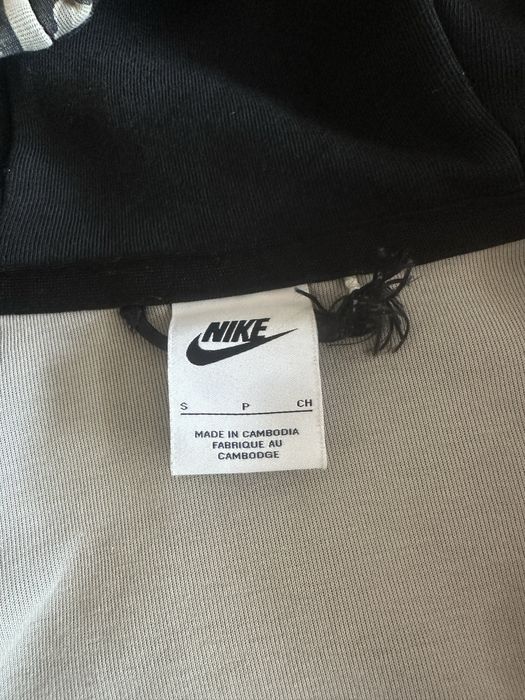 Nike tech оригинално!!