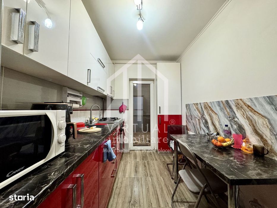 Apartament cu 3 camere, 72mp utili+12mp terasa, etaj 1/3, 2 parcari
