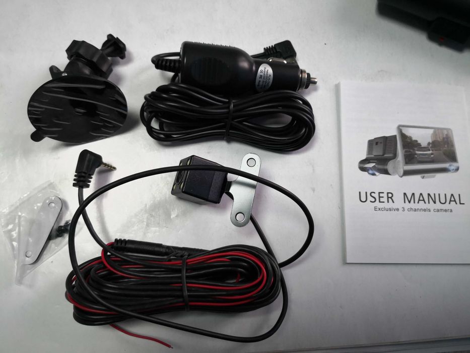 Camera de bord auto DVR cu 3 obiective