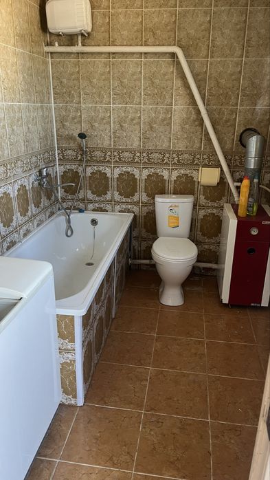 3 бөлмелі үй жалға беріледі