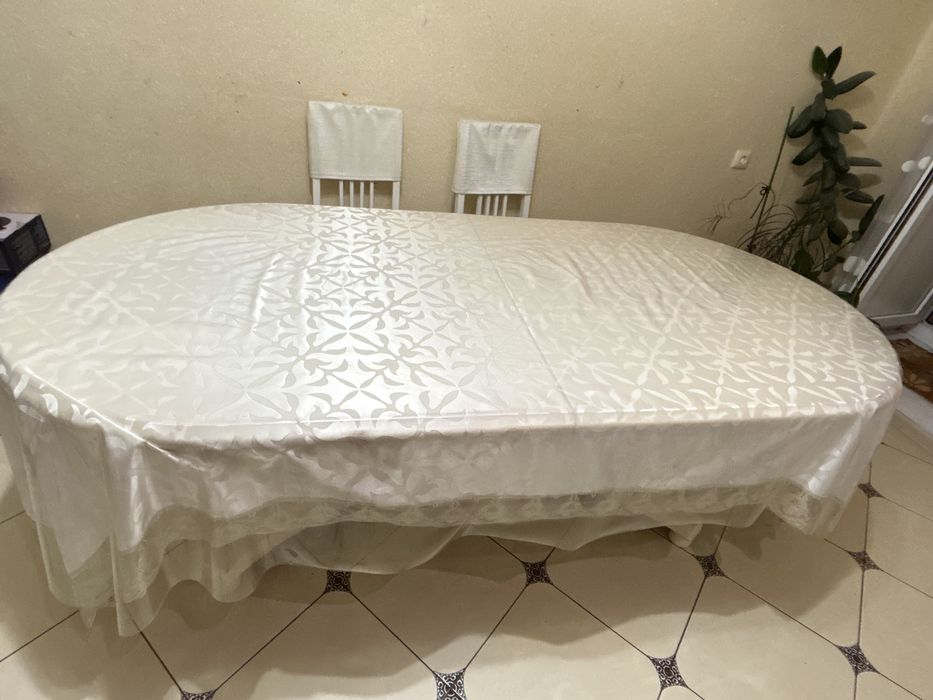 Продается кухонный стол