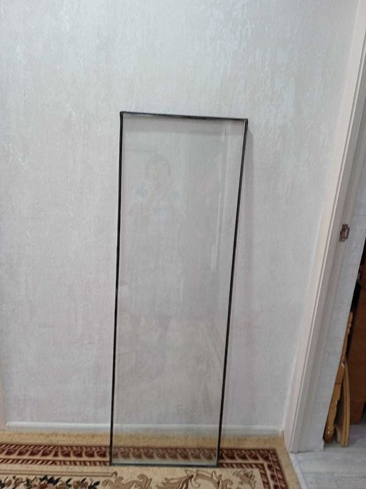 Стекло от пластикового окна