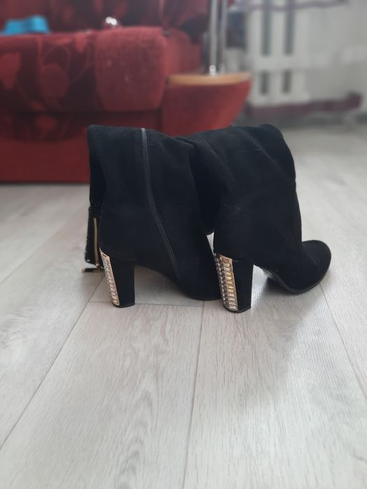 Продам сапоги весна