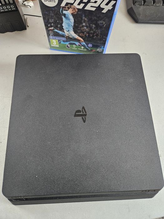 Consola Playstation PS 4 Slim