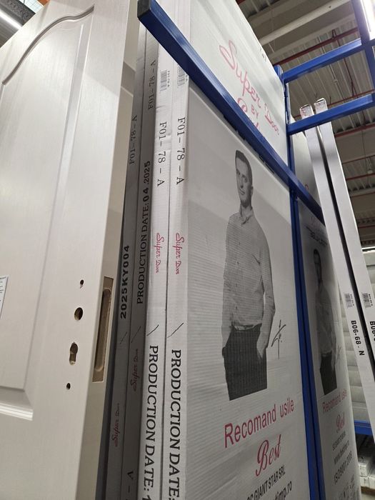 Vand 3 uși de interior noi