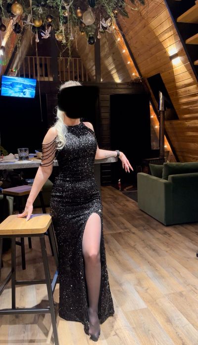 Продам! Вечерние платья