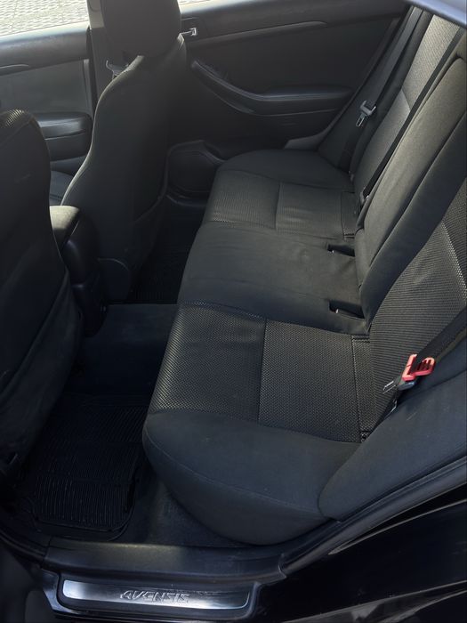 Toyota Avensis D-4D 2003